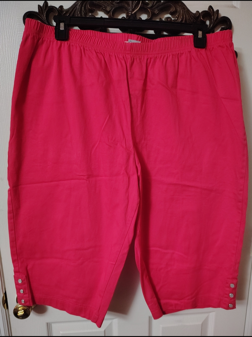 Just My Size Hot Pink Pull-On Capris with Elastic Waist